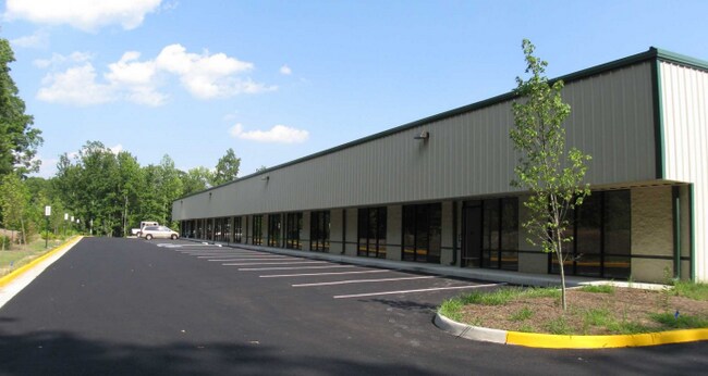 Plus de détails pour 12101-12121 Wilfong Ct, Midlothian, VA - Industriel à louer