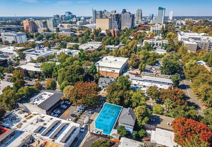 815 18th St, Sacramento, CA à vendre - Photo du bâtiment - Image 2 de 17