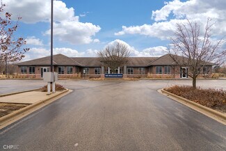 More details for 385 Millennium Dr, Crystal Lake, IL - Office for Lease