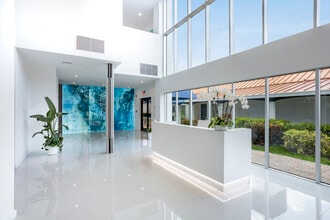 2655 N Ocean Dr, Riviera Beach, FL for lease Interior Photo- Image 2 of 7