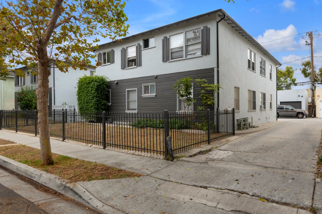 5427-5433 Kinston Ave, Culver City, CA for sale Building Photo- Image 1 of 11