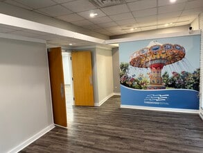 101 Three Rivers N, Fort Wayne, IN for lease Interior Photo- Image 1 of 11