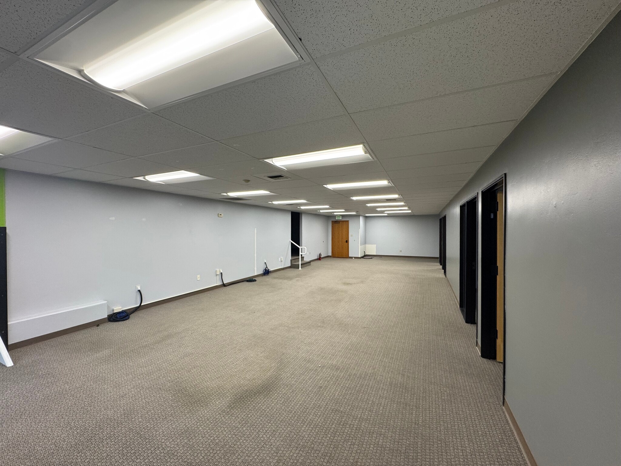 1700 K St, Bakersfield, CA for lease Interior Photo- Image 1 of 5