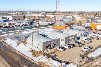 76 Oswald Dr, Spruce Grove, AB - Aerial  map view