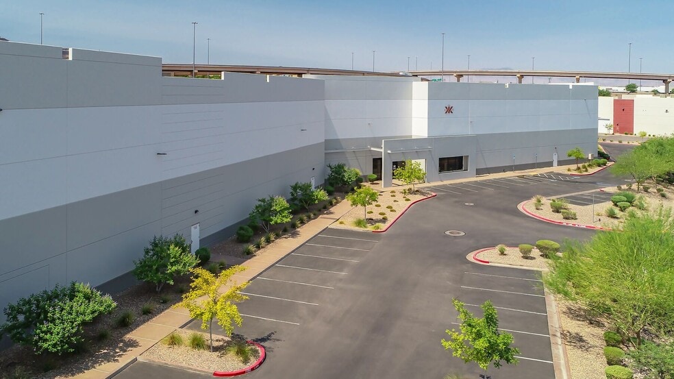 8385 Eastgate Rd, Henderson, NV for lease - Building Photo - Image 3 of 7