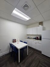 6360 NW 5th Way, Fort Lauderdale, FL à louer Photo intérieure- Image 2 de 11