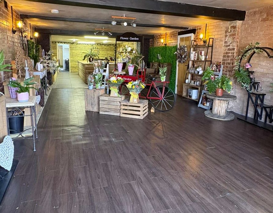 Forest Rd, New Ollerton for lease Interior Photo- Image 1 of 2
