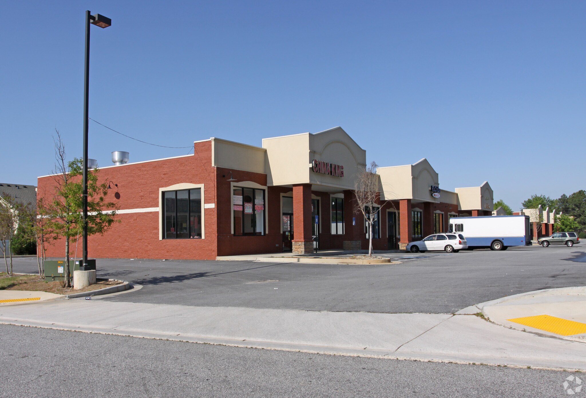 4943 Snapfinger Woods Dr, Decatur, GA à louer Photo du bâtiment- Image 1 de 3