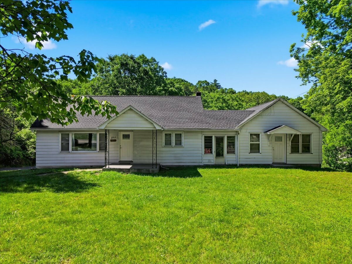 7102 Route 209, Stroudsburg, PA à vendre Photo du bâtiment- Image 1 de 21