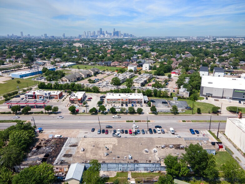 3922-3936 Old Spanish Trl, Houston, TX à louer - Photo du bâtiment - Image 3 de 28