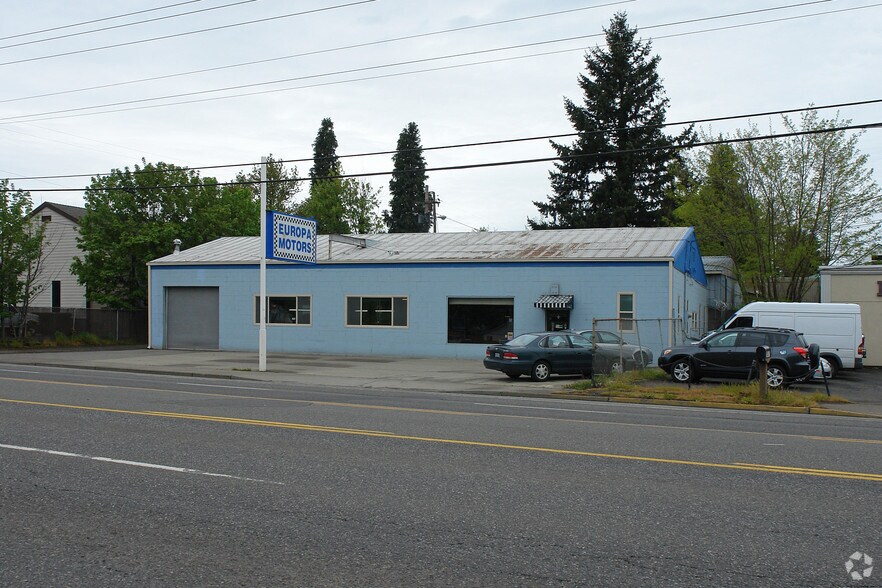 10455 SE Division St, Portland, OR à vendre - Photo du bâtiment - Image 2 de 2