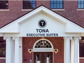 54 Hudson St, Freehold, NJ for lease Interior Photo- Image 2 of 11