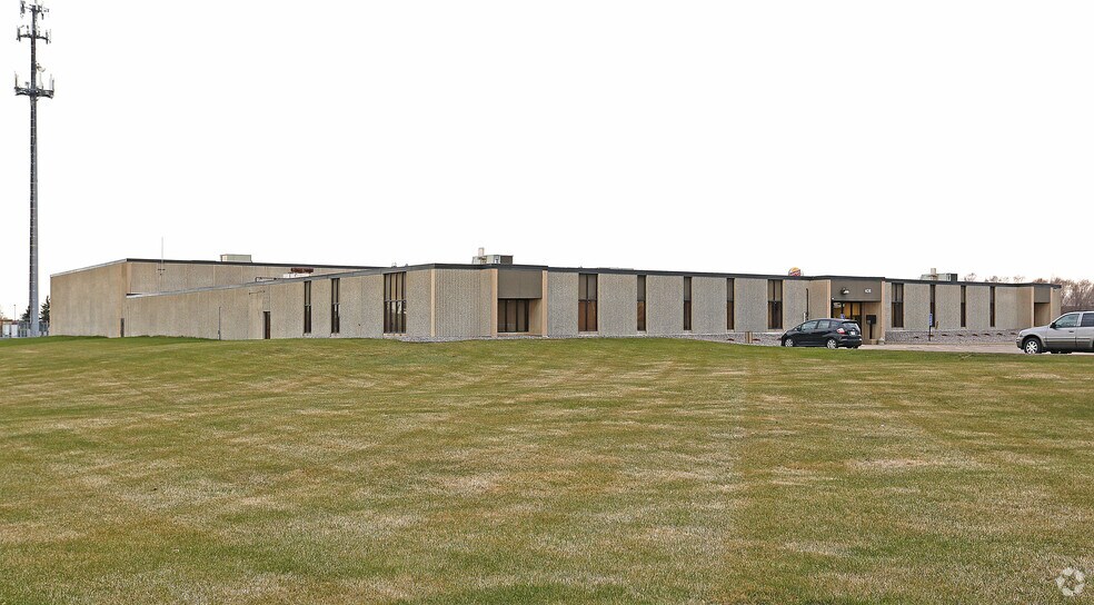 406 E 7th St E, Monticello, MN à louer - Photo du bâtiment - Image 1 de 13
