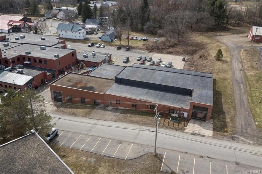 243 W Main St, Springville, NY for lease - Building Photo - Image 3 of 118