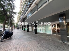 Retail in Sant Adrià de Besòs, Barcelona for lease Interior Photo- Image 2 of 6