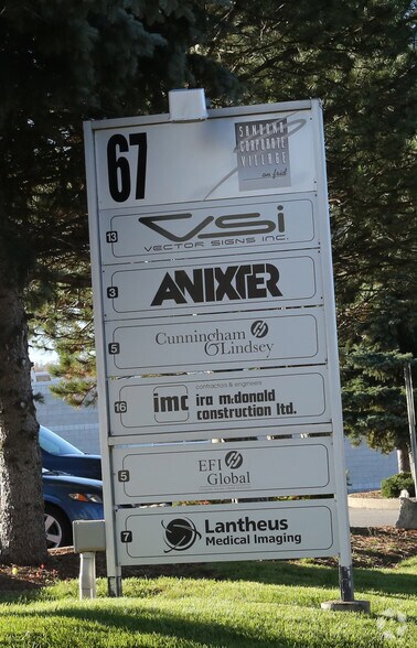 67 Frid St, Hamilton, ON à vendre - Photo du bâtiment - Image 2 de 5