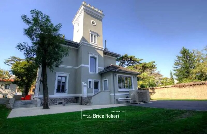 223 Route De Vienne, Lyon à vendre Photo du bâtiment- Image 1 de 12