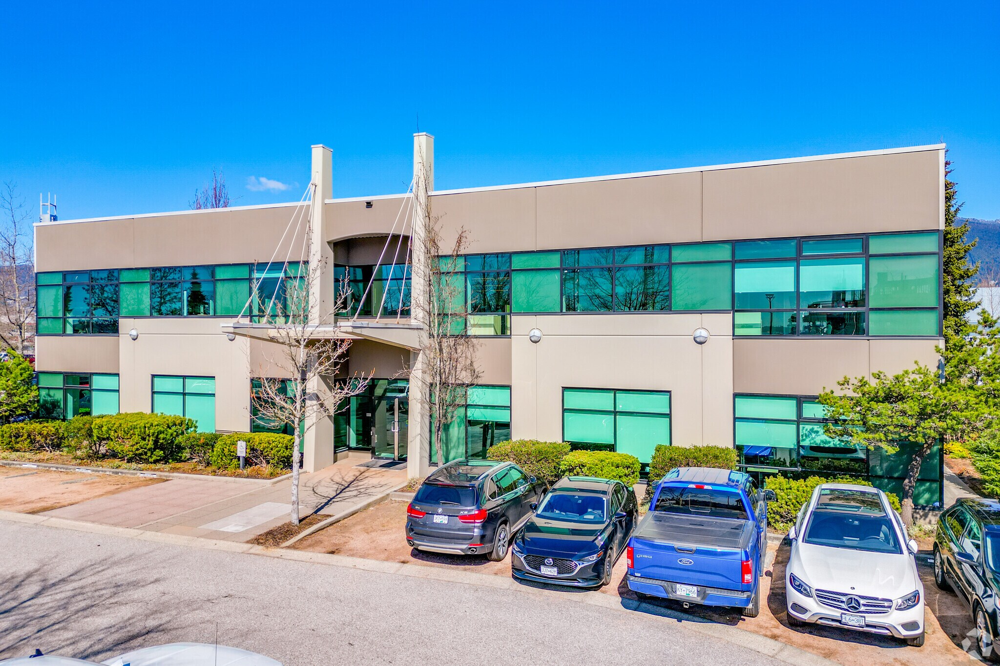 788 Harbourside Dr, North Vancouver, BC à vendre Photo du bâtiment- Image 1 de 1