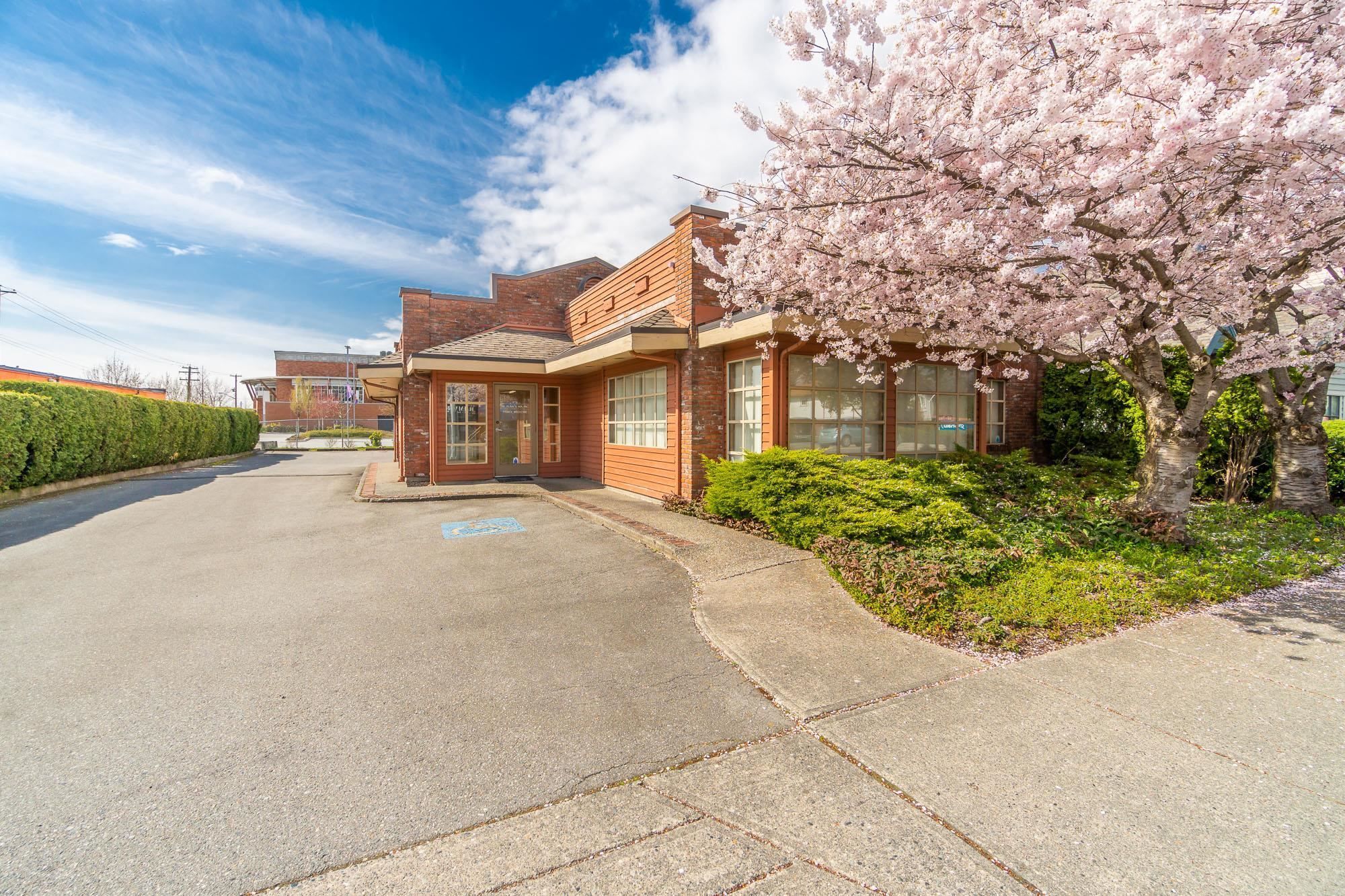 5623 177B St, Surrey, BC for sale Primary Photo- Image 1 of 1