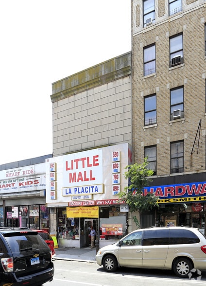 788 E Tremont Ave, Bronx, NY for lease - Building Photo - Image 2 of 8