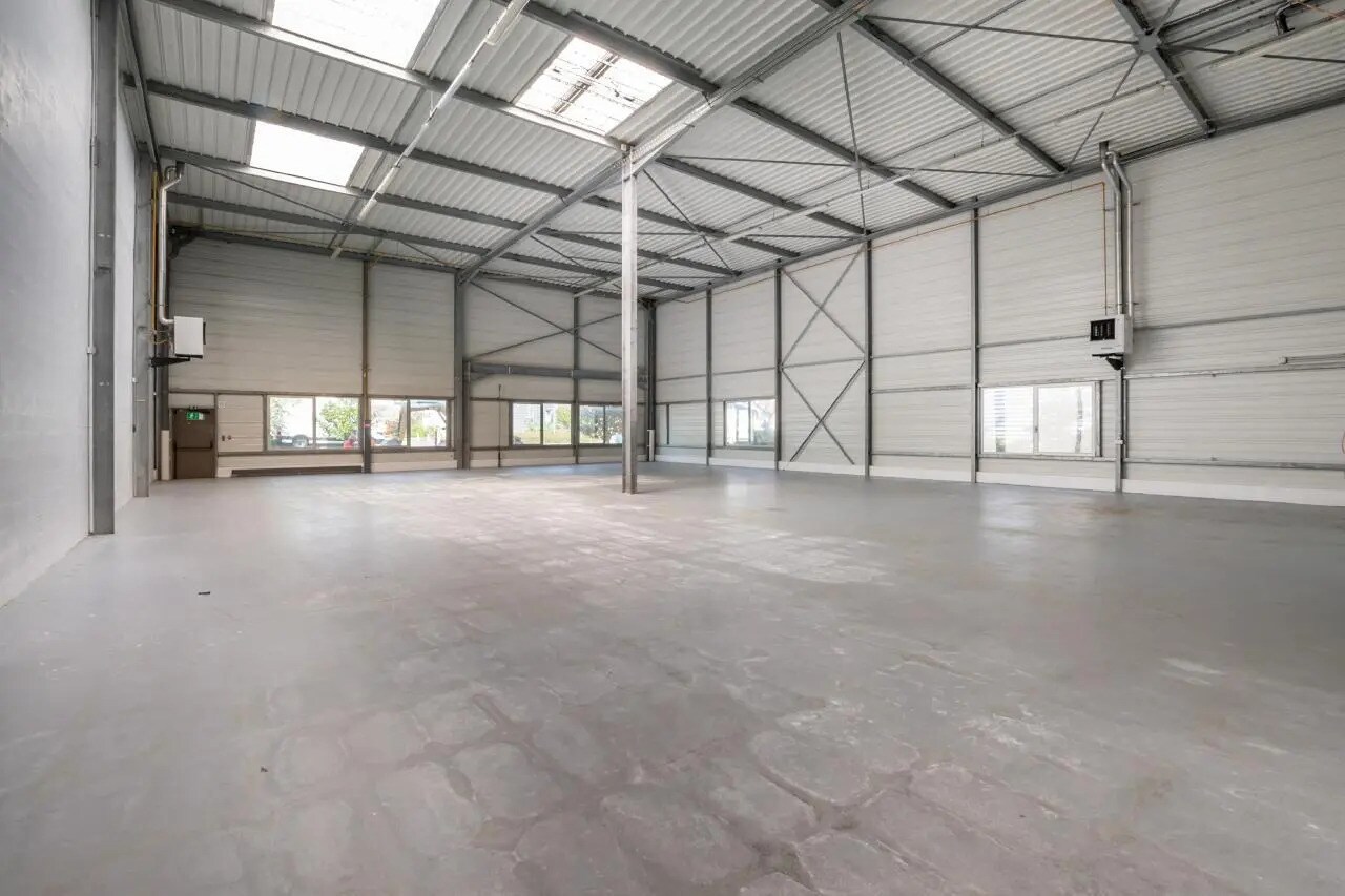 Office in Le Blanc-Mesnil for lease Interior Photo- Image 1 of 4