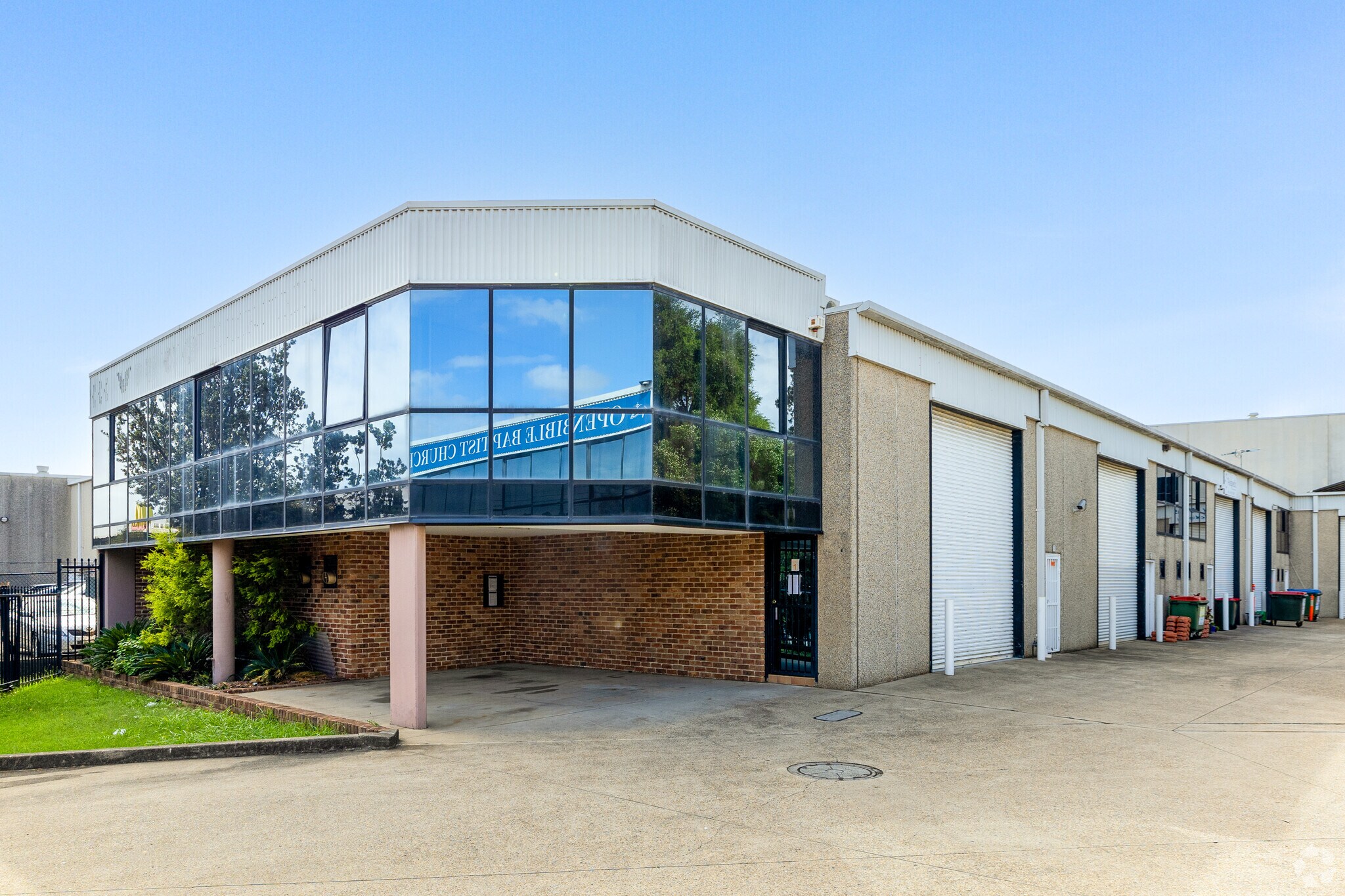 14 Sheridan Cl, Milperra for sale Building Photo- Image 1 of 6