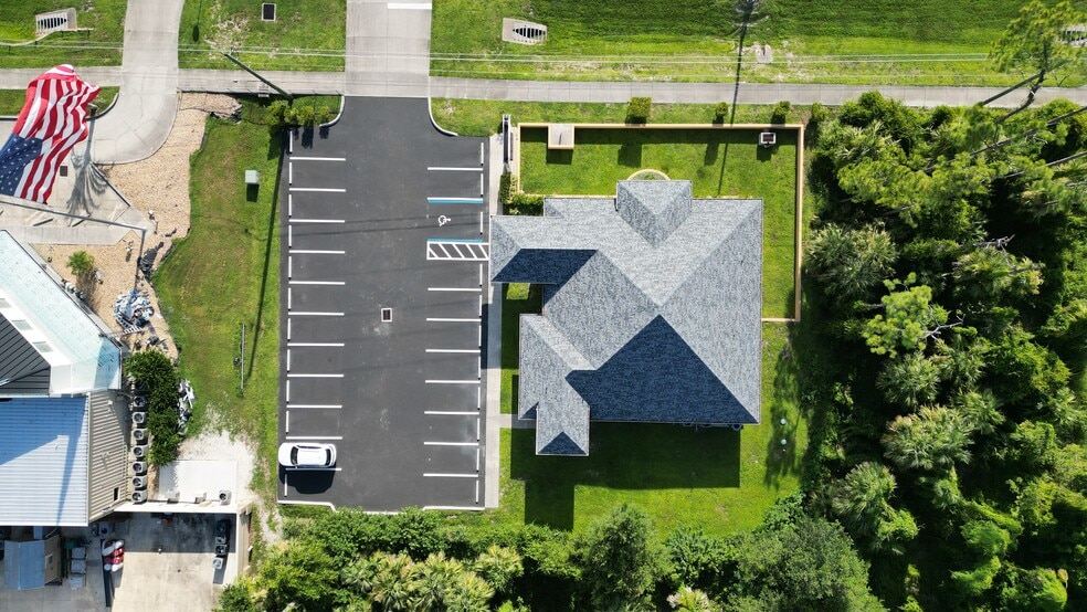 17178 Toledo Blade Blvd, Port Charlotte, FL for sale - Building Photo - Image 3 of 4