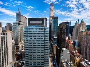 747 Third Ave, New York, NY for lease Building Photo- Image 2 of 8