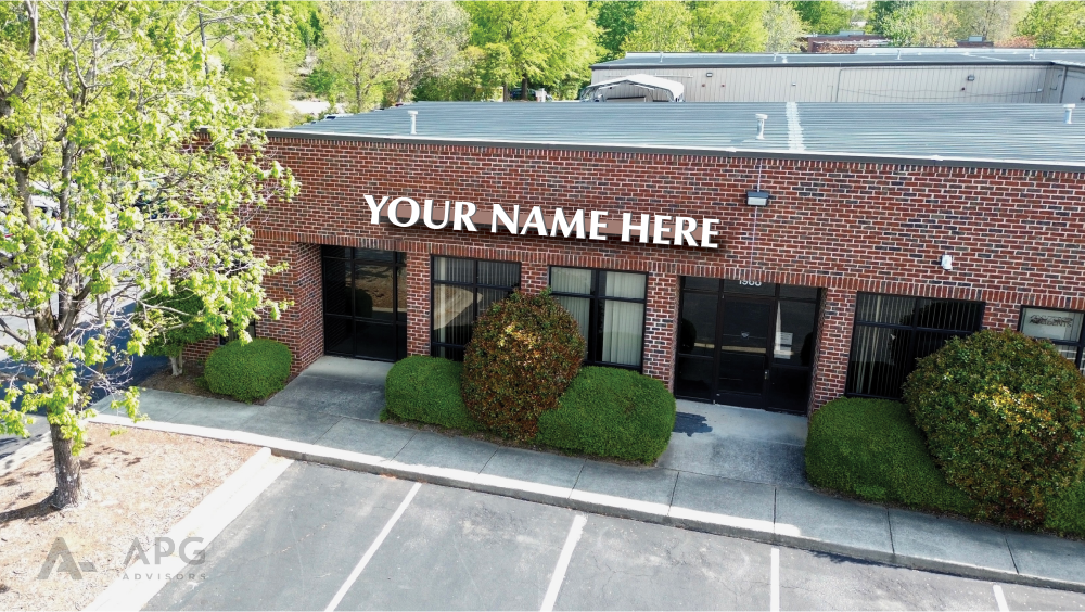 1950-1988 S Main St, Wake Forest, NC à louer Photo du bâtiment- Image 1 de 12