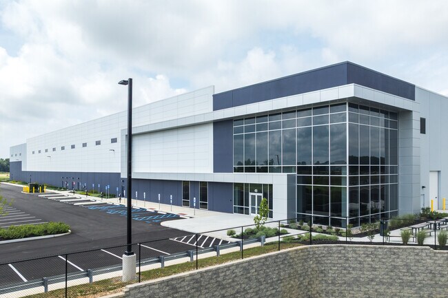 Plus de détails pour 1 Forest Ln, Carneys Point Township, NJ - Industriel à louer