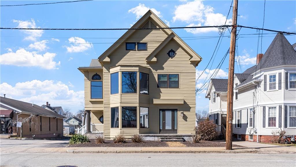 647 Jefferson Blvd, Warwick, RI for sale Building Photo- Image 1 of 33