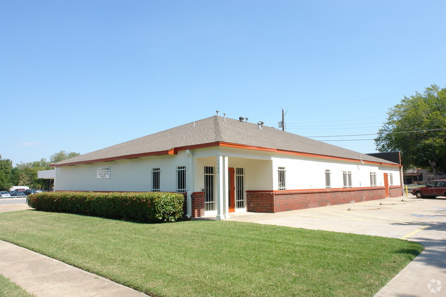 1309 Washington Ave, Fort Worth, TX for lease - Building Photo - Image 2 of 7