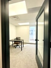 4045 S Broadway, Englewood, CO for lease Building Photo- Image 1 of 1