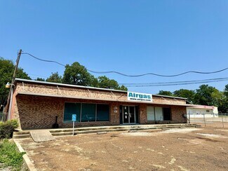 Plus de détails pour 900 Bonham St, Paris, TX - Local d'activités à louer