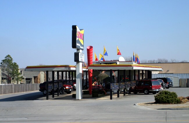 More details for 3017 S 129th Ave, Tulsa, OK - Retail for Sale