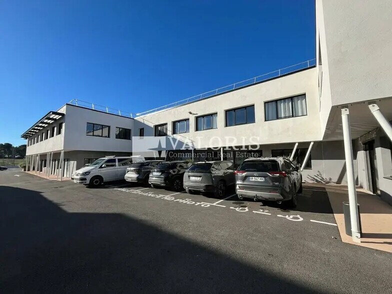 Route De Berre, Éguilles à vendre - Photo du bâtiment - Image 3 de 11