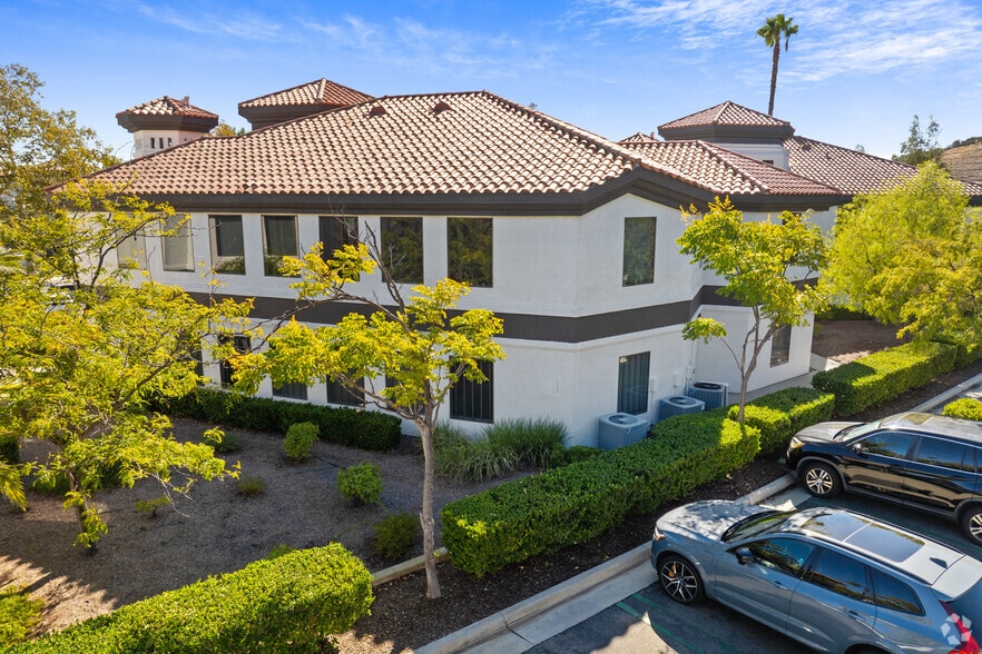 43525 Ridge Park Dr, Temecula, CA for sale - Building Photo - Image 3 of 14