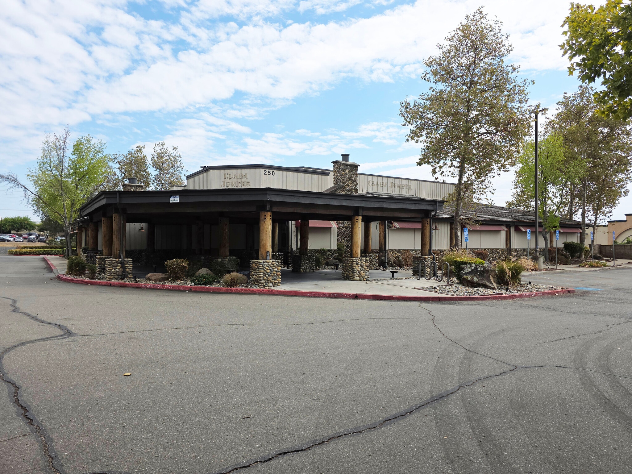 250 Harding Blvd, Roseville, CA for sale Building Photo- Image 1 of 14