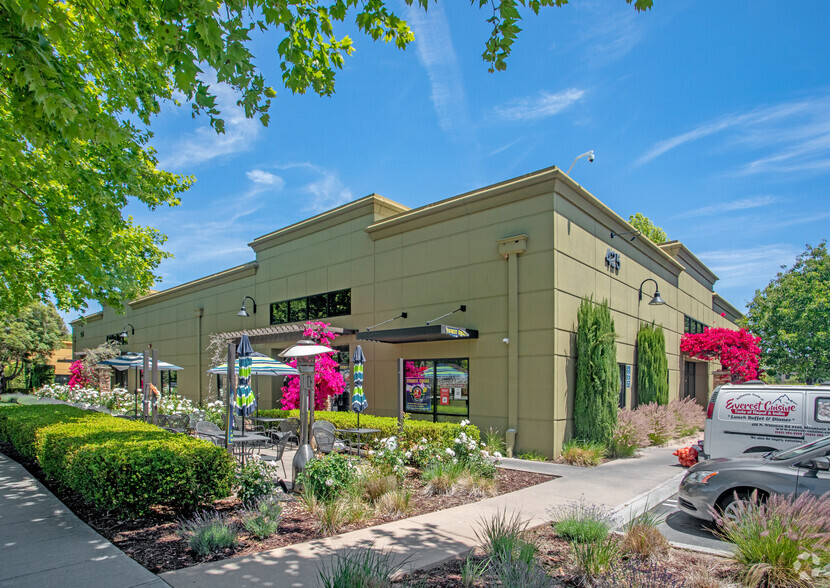 425 N Whisman Rd, Mountain View, CA for lease - Primary Photo - Image 1 of 11