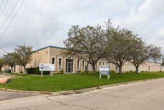Plus de détails pour 126-140 Commercial Ave, Ajax, ON - Bureau à louer