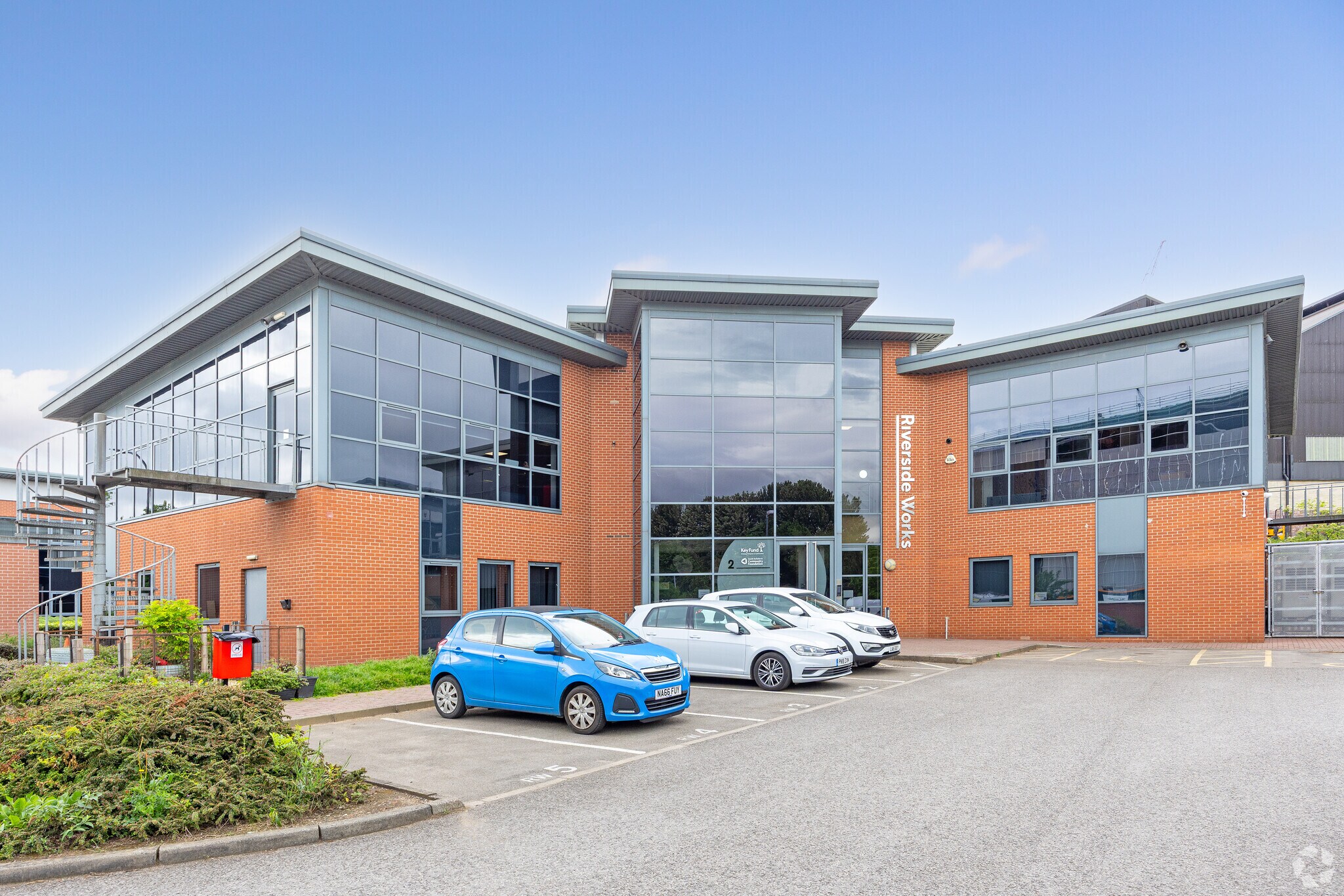 800 Brightside Ln, Sheffield à vendre Photo du bâtiment- Image 1 de 10