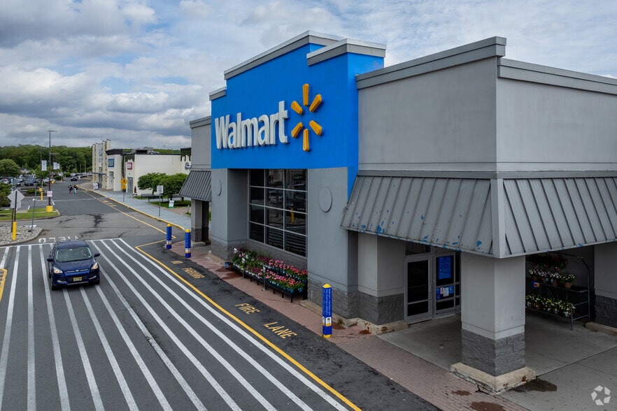 40 International Dr S, Flanders, NJ for sale - Building Photo - Image 3 of 5