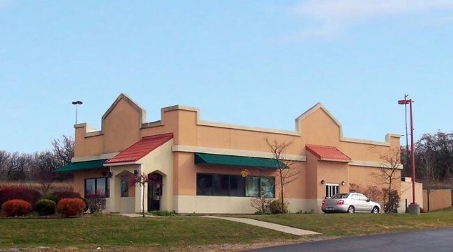 Plus de détails pour 4262 Lakeville Rd, Geneseo, NY - Commerce de détail à louer