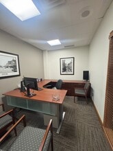 133 NW 8th St, Oklahoma City, OK for lease Interior Photo- Image 2 of 8