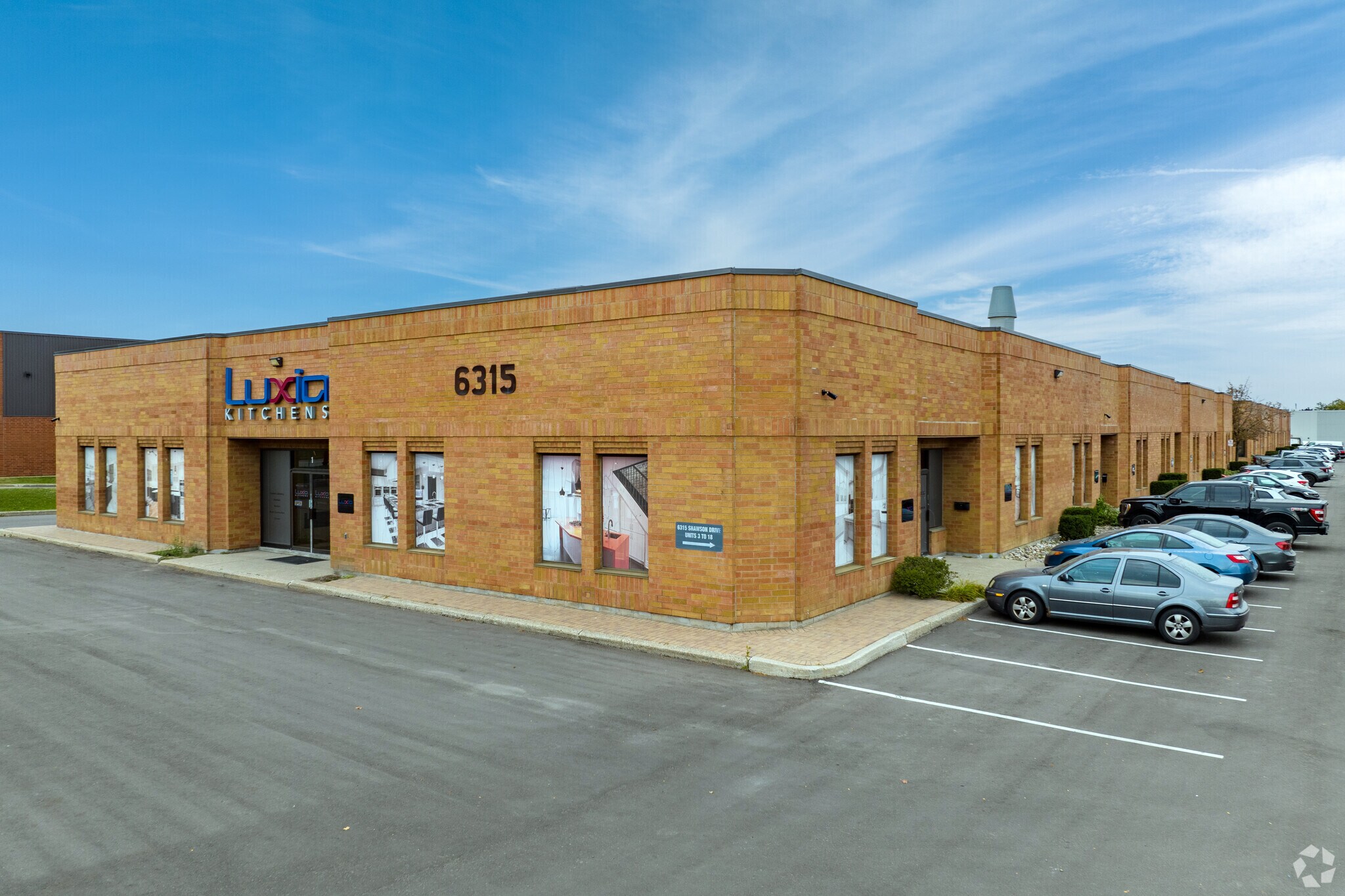 6315 Shawson Dr, Mississauga, ON à vendre Photo du bâtiment- Image 1 de 1