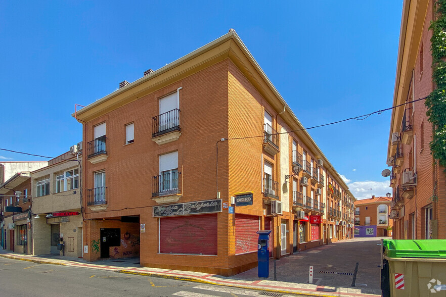 Calle Sor Livia Alcorta, 1, Illescas, Toledo for sale - Building Photo - Image 2 of 2