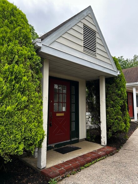 140 E Butler Ave, Chalfont, PA for sale - Building Photo - Image 1 of 9