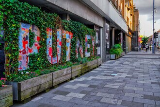 118 Putney Bridge Rd, London for lease Building Photo- Image 1 of 1