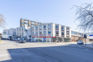 Plus de détails pour 129 Pound Way, Oxford - Commerce de détail à louer