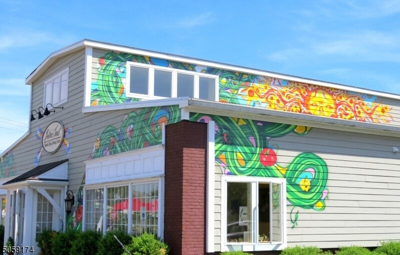 42 State Route 12, Flemington, NJ à vendre - Photo du bâtiment - Image 2 de 19